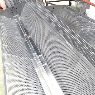 Buy Anodized Laser Cut Patterns Perforated Aluminium Cladding Panels Customized Durable Building Facade Decoration online manufacture