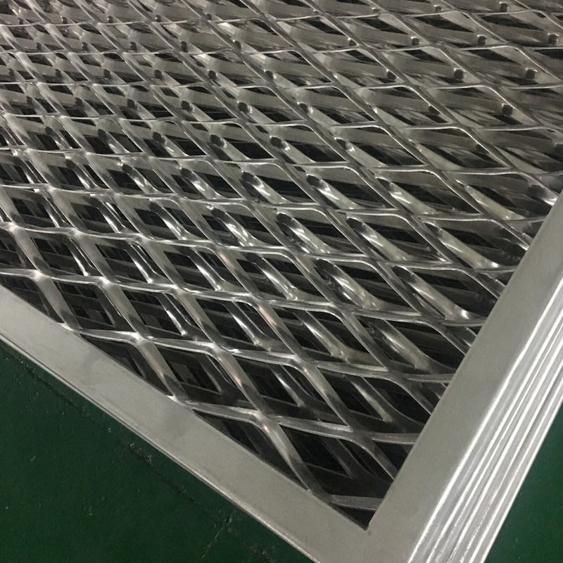 Custom factory price 2mm heavy duty decorative diamond micro mesh aluminum  expanded metal wire mesh plate curtain wall p